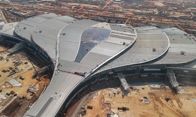 Flughafen Ho-Chi-Minh-Stadt: Tan Son Nhat SGN Vietnam