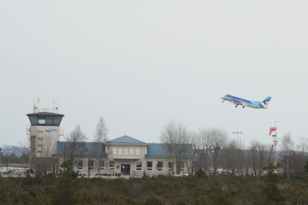 Flughafen Kuressaare URE Estland