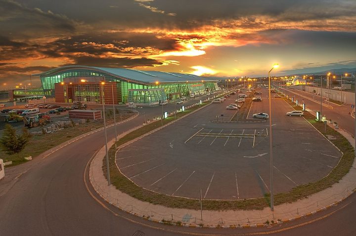 Flughafen Tiflis TBS Georgien Schota Rustaweli