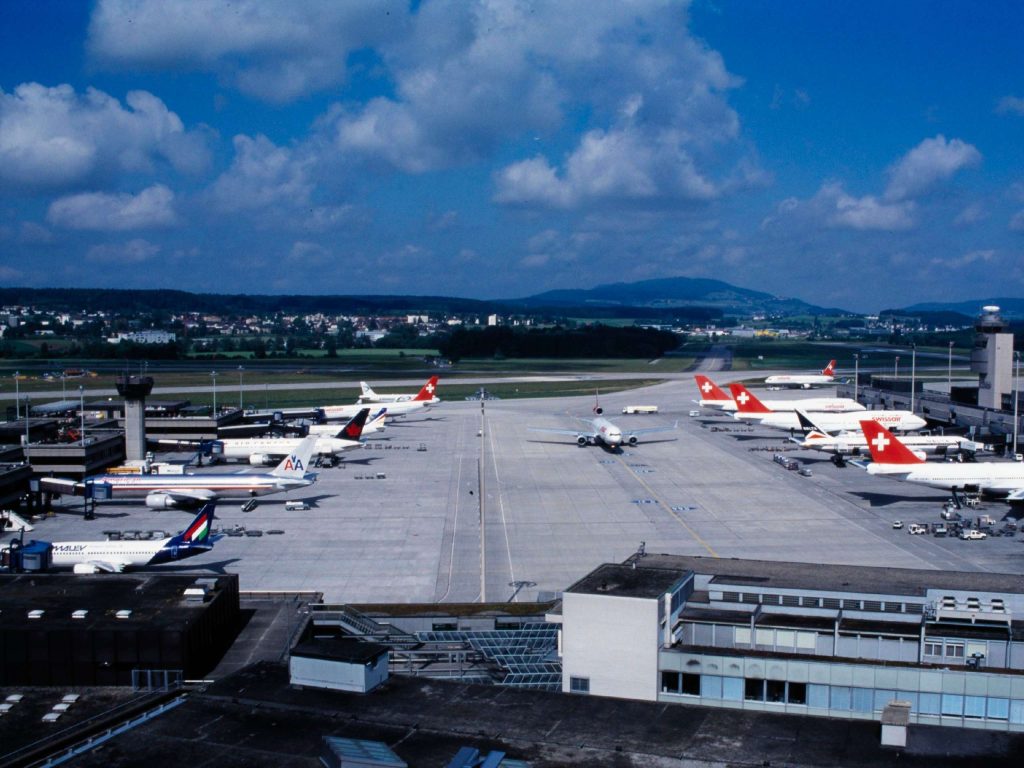 Flughafen Zürich ZRH Schweiz Kloten